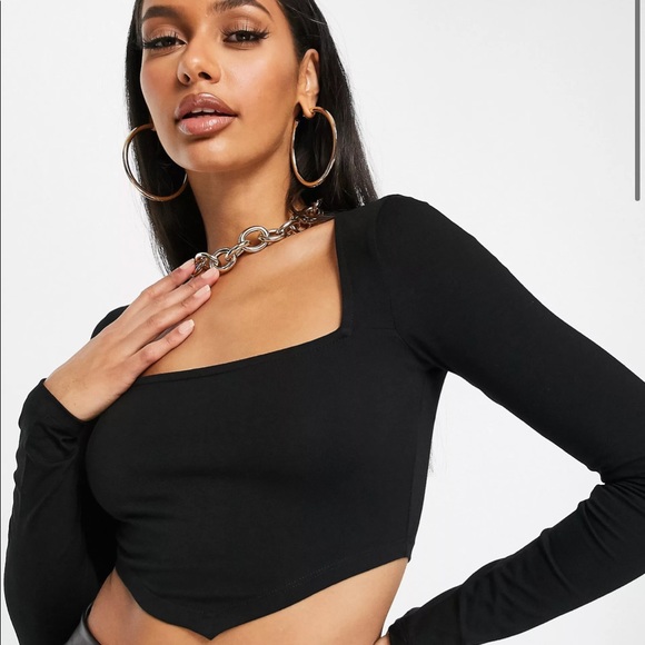 square neck long sleeve black top